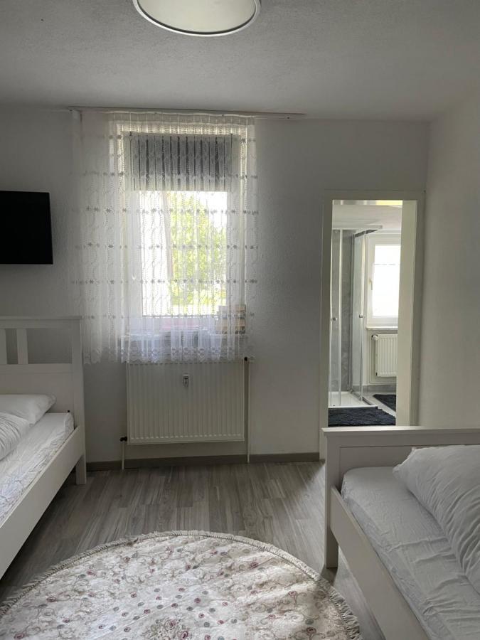 Ferienwohnung Monteurwohnung Kassel Zentral Ll Exteriör bild
